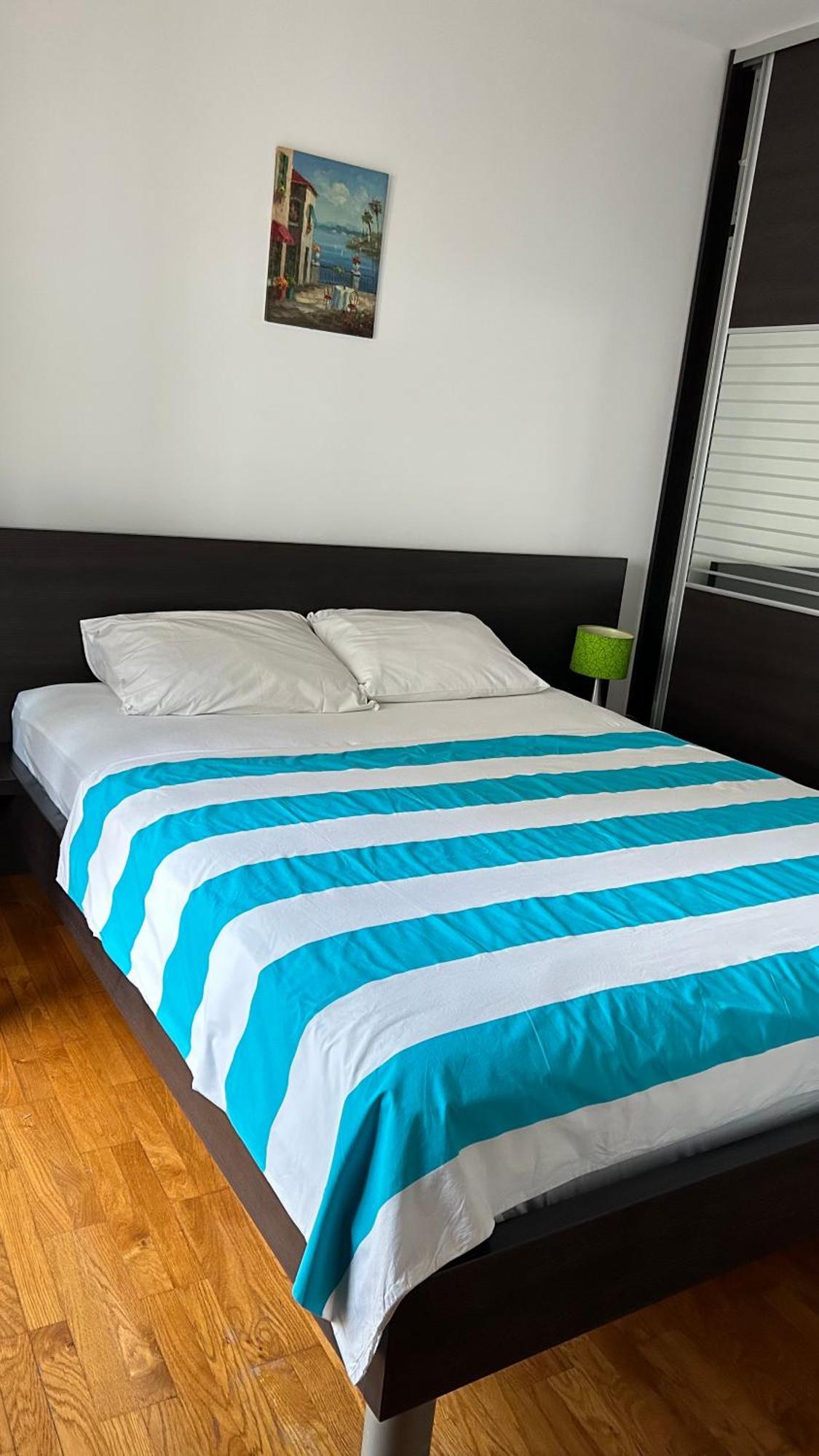 Luka Apartment *